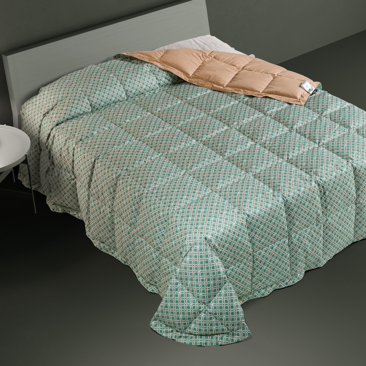 Letto con trapunta 14049a