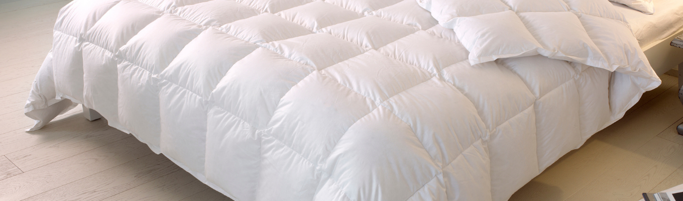 Close-up of the fixed box quilting on a DaunenStep duvet