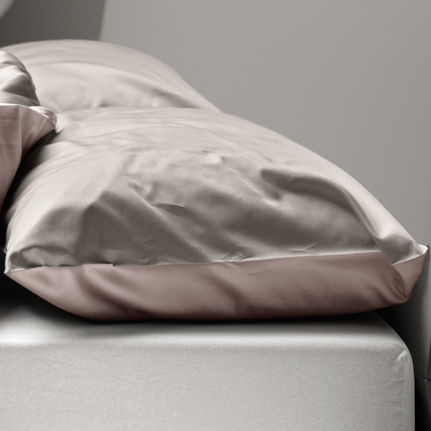 Taie d’oreiller réversibles en satin – Oasi Kiss